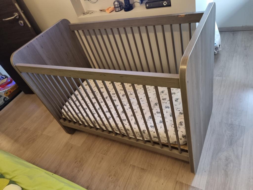 lit bébé, Enlèvement