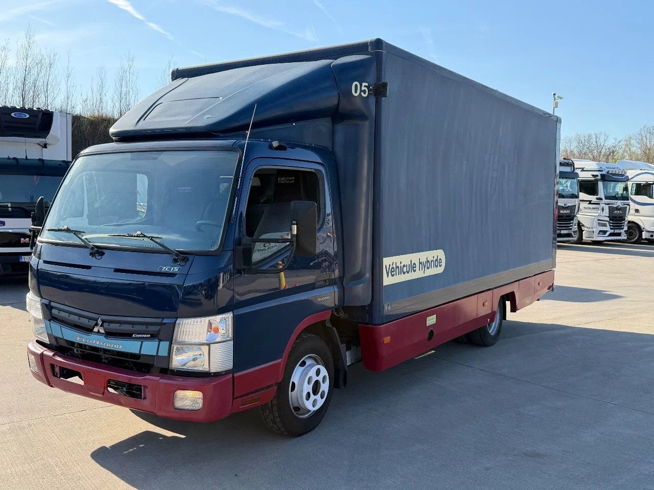 Mitsubishi Fuso 7C15 ECOHYBRIDE (bj 2013), Auto's, Bestelwagens en Lichte vracht, Euro 5, Gebruikt, Overige brandstoffen, Bedrijf