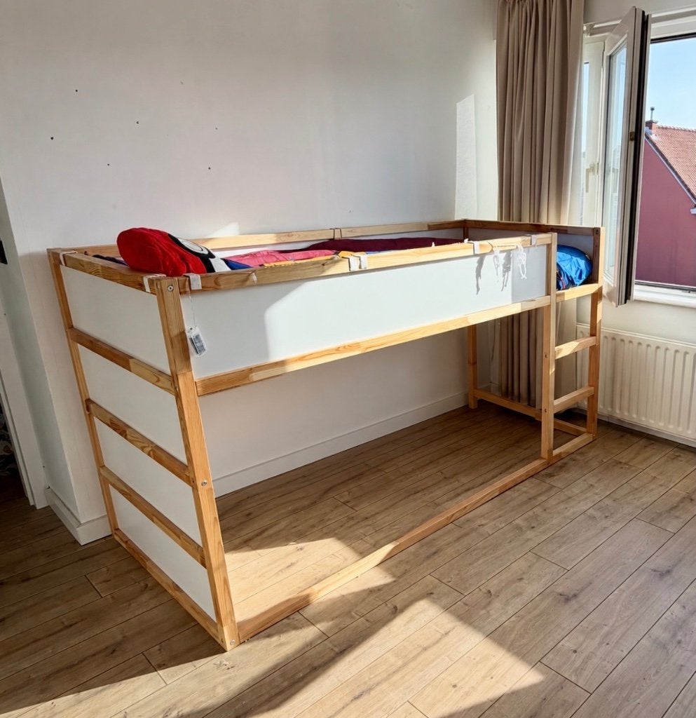 Kura bed ikea, Kinderen en Baby's, Ophalen, Zo goed als nieuw, Halfhoogslaper