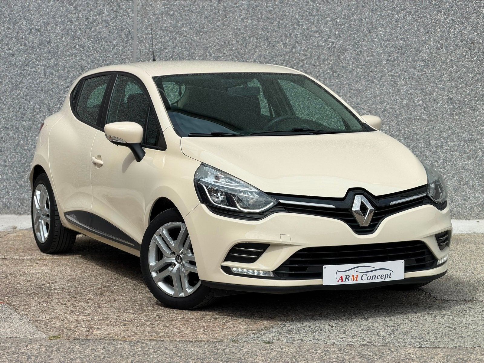 Renault Clio 0.9 Essence 2018 GARANTIE 12 Mois 1er propriéta, Bluetooth, Argent ou Gris, Achat, Euro 6