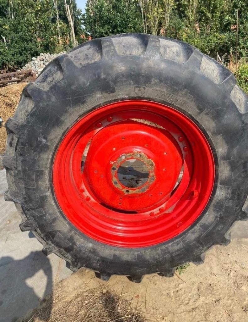 Tractorbanden, Ophalen
