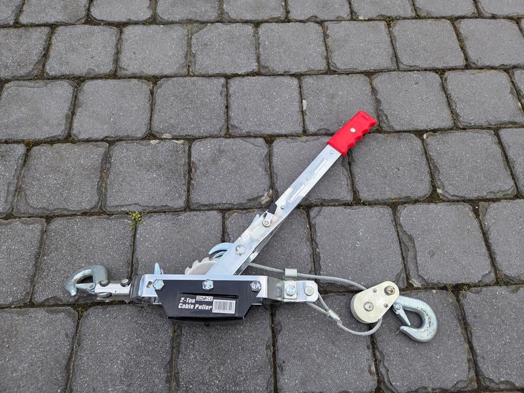 Cable Puller 2 ton (handlier / kabeltrekker), Doe-het-zelf en Bouw, Lieren en Takels, Ophalen