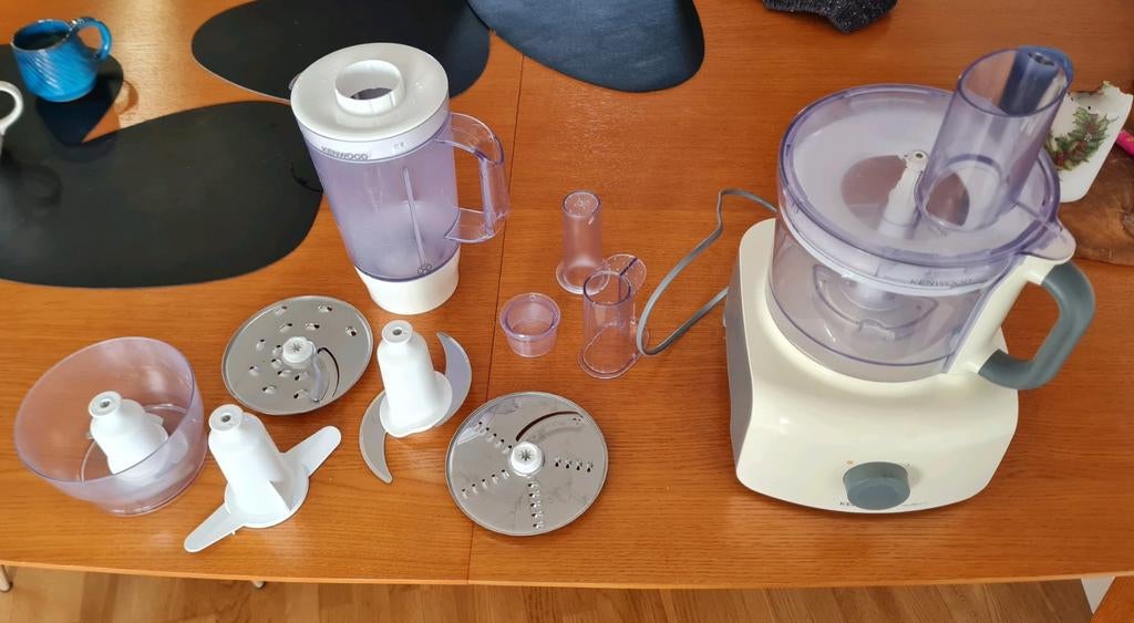 Robot multifonction Kenwood
