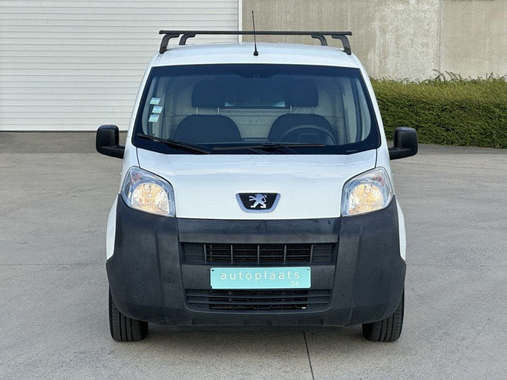 Peugeot Bipper 2011 Airco Trekhaak 124000km, Auto's, 1242 cc, Wit, Bedrijf, 55 kW
