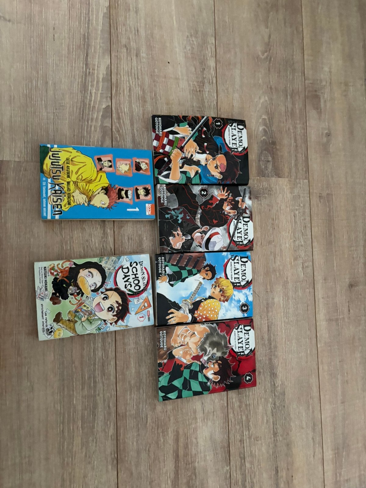 Lot de 6 mangas Demon Slayer & Jujutsu Kaisen, Enlèvement, Neuf