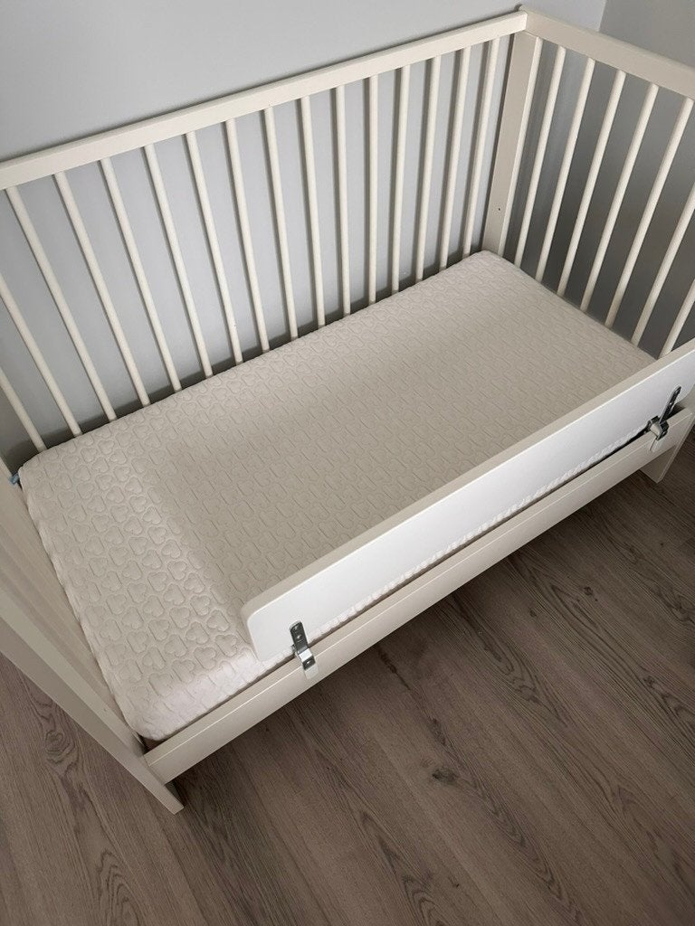 IKEA gulliver ledikant + aerosleep evolution, Kinderen en Baby's, Babywiegjes en Ledikanten, Gebruikt, Ledikant, Ophalen