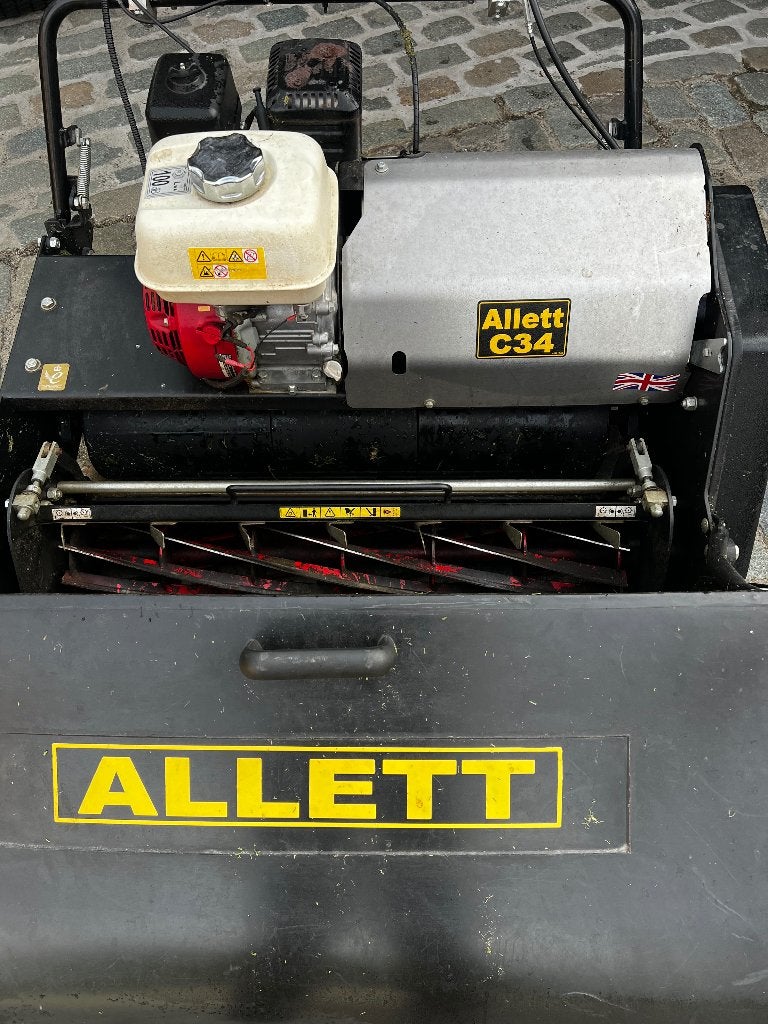 Allett C34 kooimaaier, Tuin en Terras, Grasmaaiers, Ophalen, Zo goed als nieuw, Opvangbak, Benzine-grasmaaier