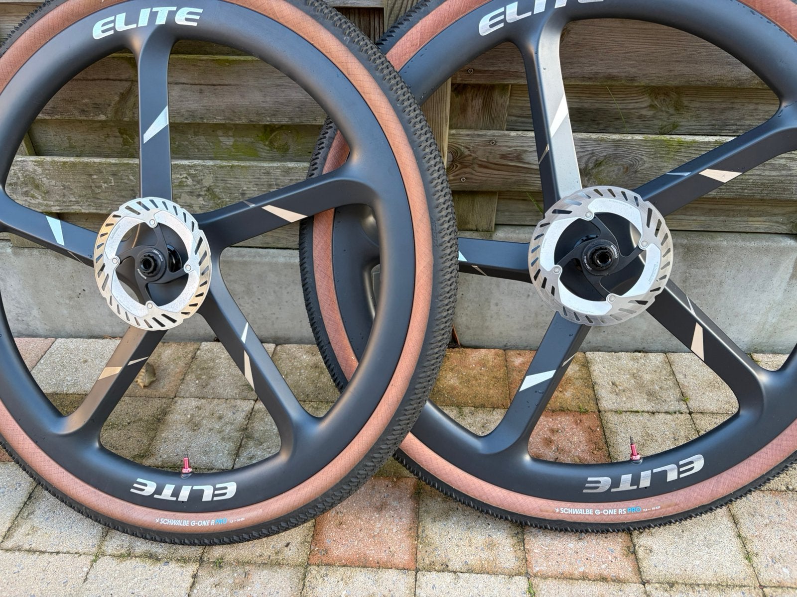 Elitewheels gravel ES5 2.0, Ophalen, Zo goed als nieuw, Carbon