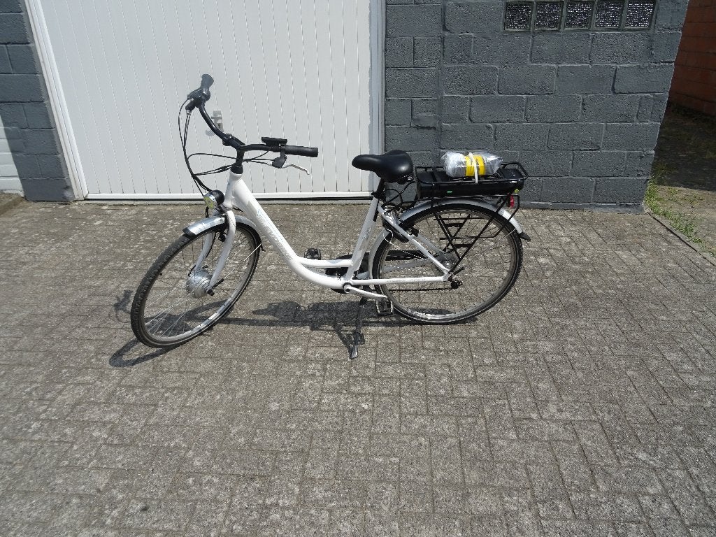 Elektrische damesfiets, Fietsen en Brommers, Ophalen, Zo goed als nieuw, Overige merken