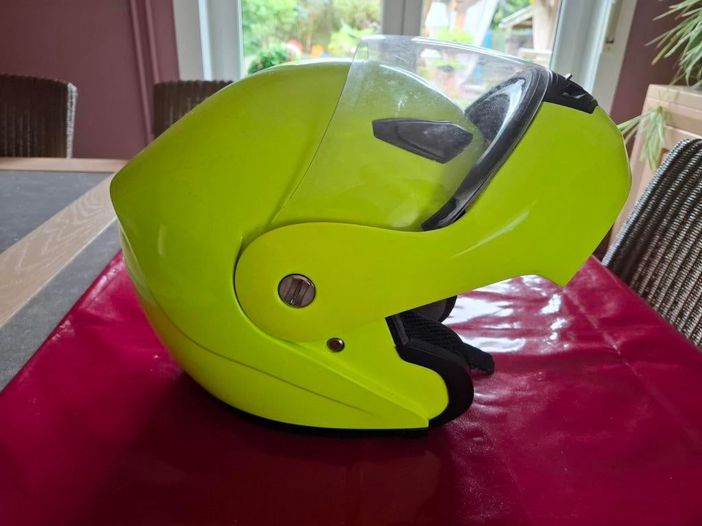 Integrale helm, Motoren, Ophalen