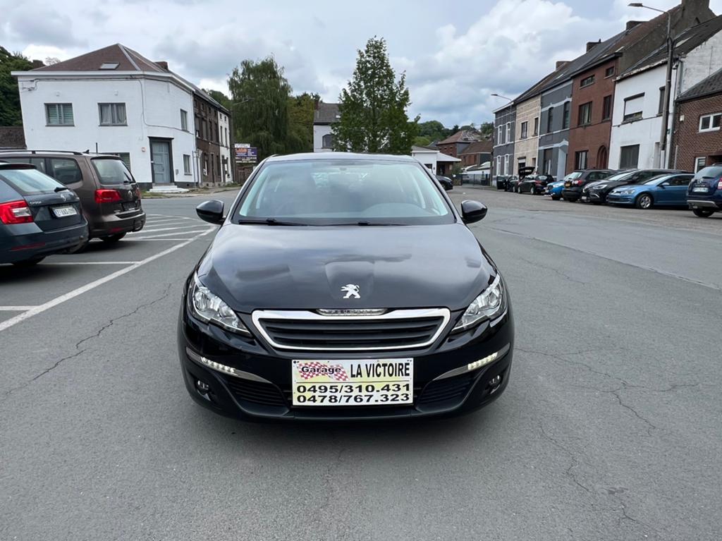 Peugeot 308 , 5 Portes 1.2 essence 2015 année 0032478767323, Auto's, Peugeot, Euro 5, Stof, 1199 cc, Zwart