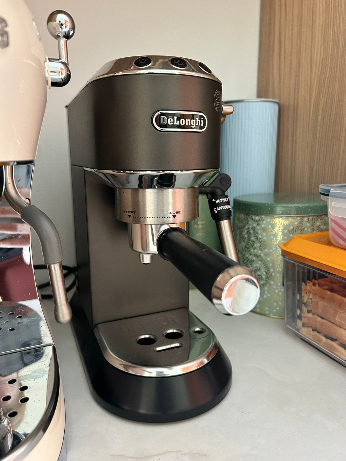Delonghi nespresso Dedica, Ophalen, Zo goed als nieuw