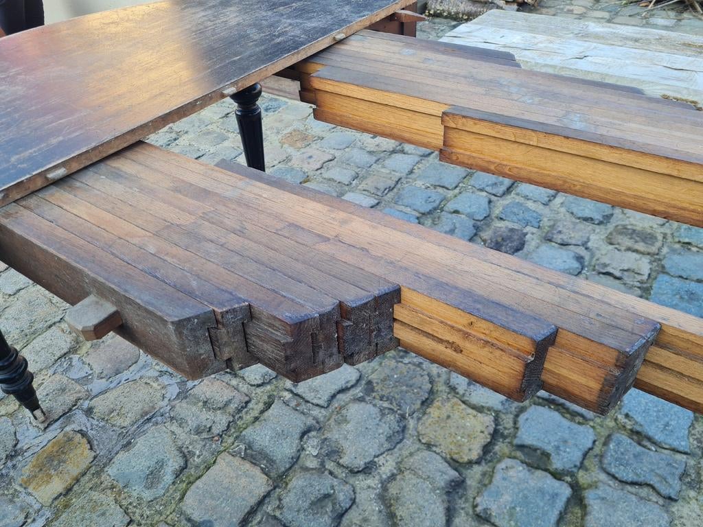 Coulissetafel (zeer lang uitschuifbaar gedeelte), Ophalen