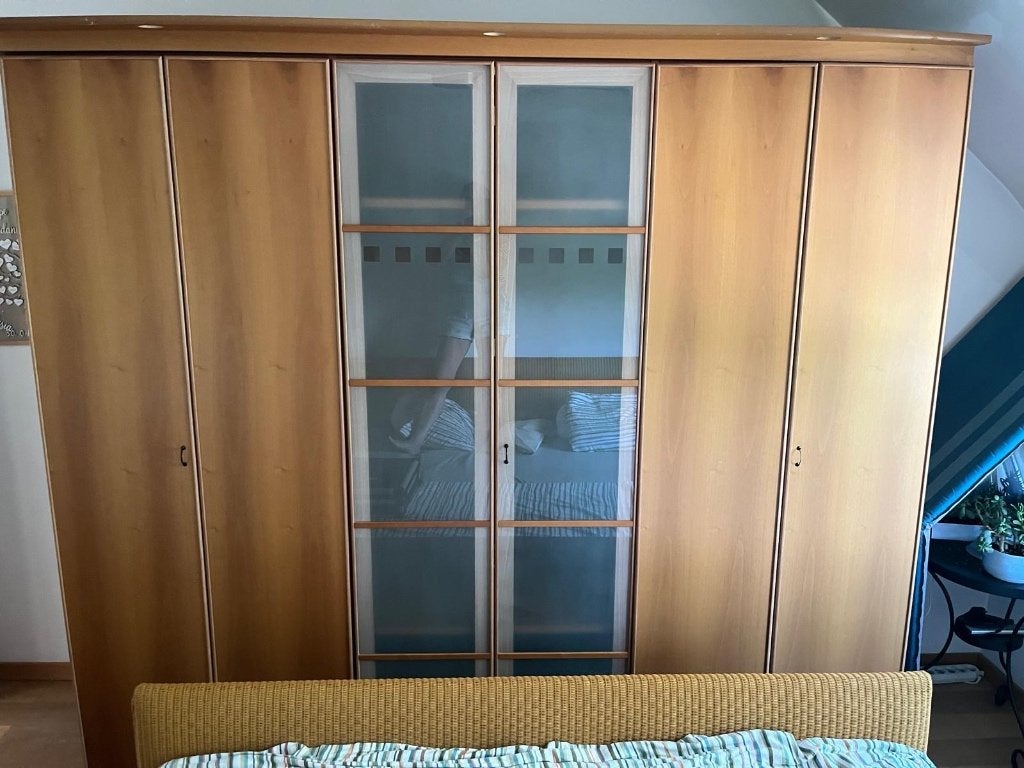 Kleerkast, Ophalen, Met deur(en), Gebruikt, Glas