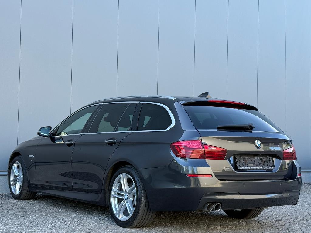 BMW 520 dA Touring M-Pack Pano Camera HeadUp Keyless Xenon, Auto's, BMW, Automaat, 1995 cc, Euro 6, 4 cilinders