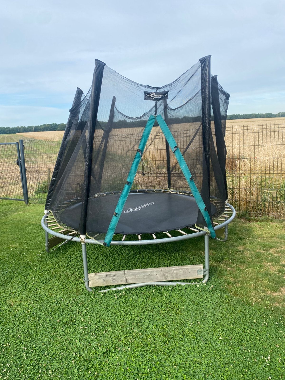 Trampoline, Enlèvement, Utilisé