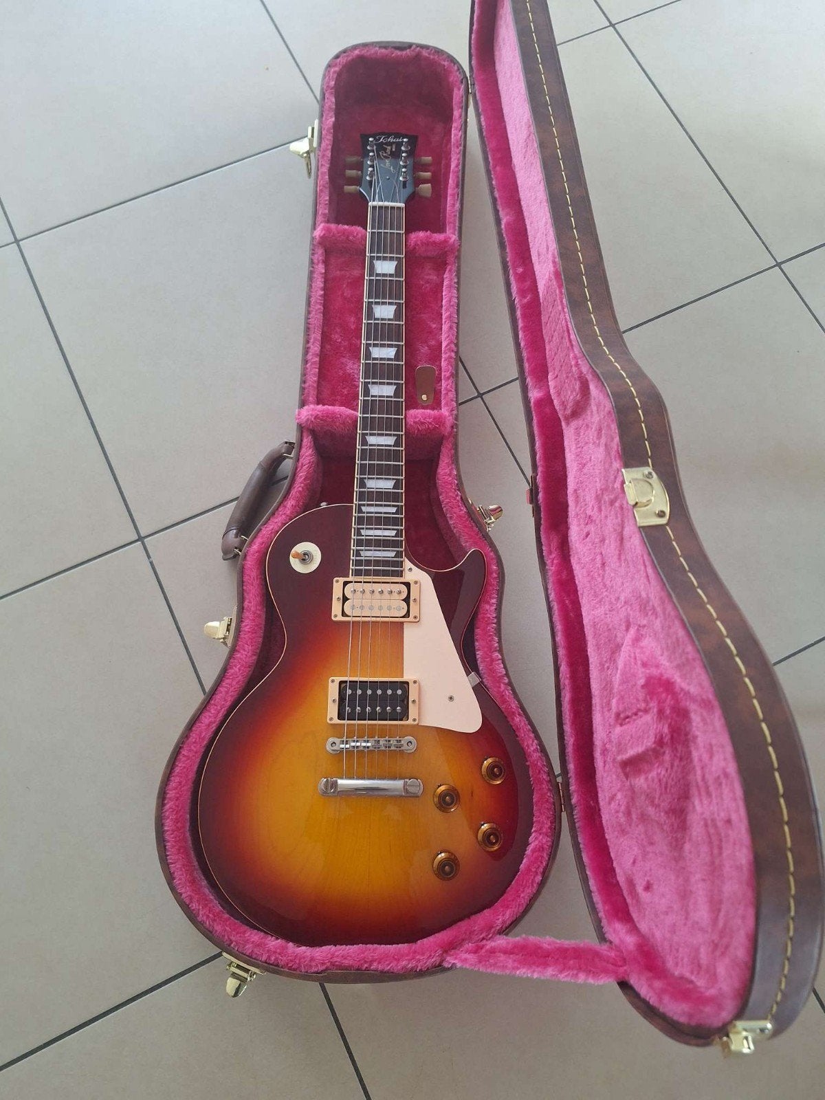 Tokai Les Paul Made in Japan, Muziek en Instrumenten, Ophalen