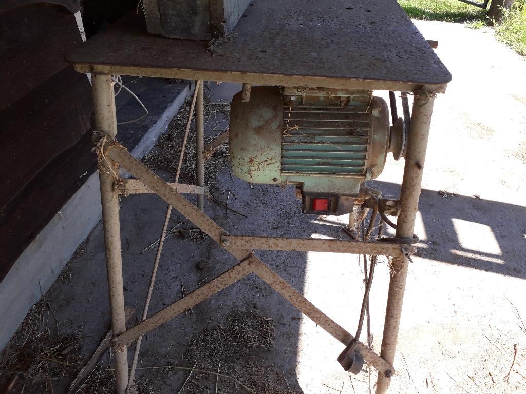 machine à couper le bois, Enlèvement, Utilisé, Scie circulaire