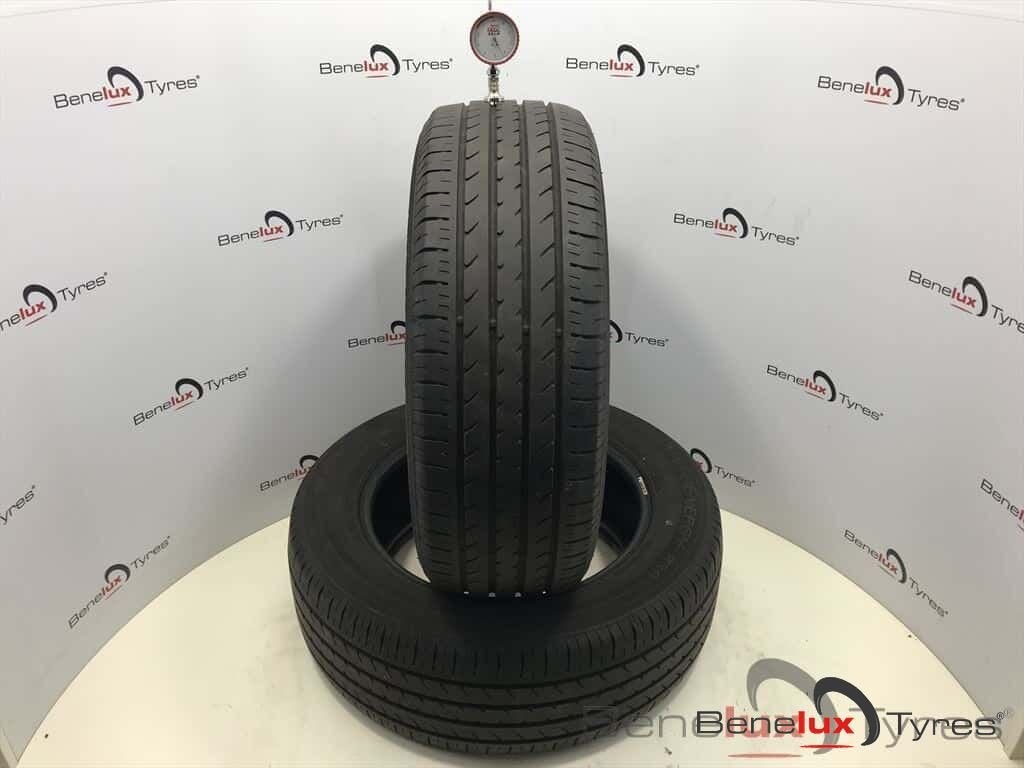 205/60R16 92V Toyo Nano Energy 205/60 R16 205/60/16 2056016, -, 16 pouces, Véhicule de tourisme, Pneus été