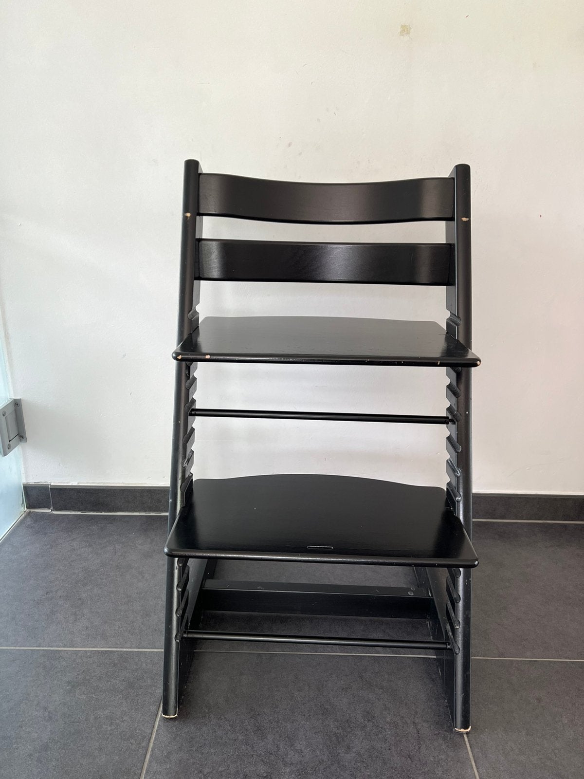 Stokke tripp trapp zwart, Ophalen, Gebruikt, Meegroeistoel, Stoelverkleiner