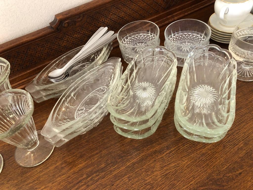 Coupes à glaces : 11 hautes et 12 allongèes, Maison & Meubles, Enlèvement, Comme neuf