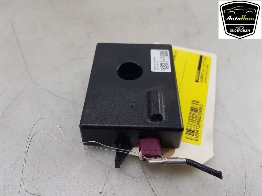 ANTENNE BMW 5 serie Touring (F11) (01-2009/02-2017), Gebruikt, BMW, Petuelring 130
80809  München, DE, Bayerische Motoren Werke AG
