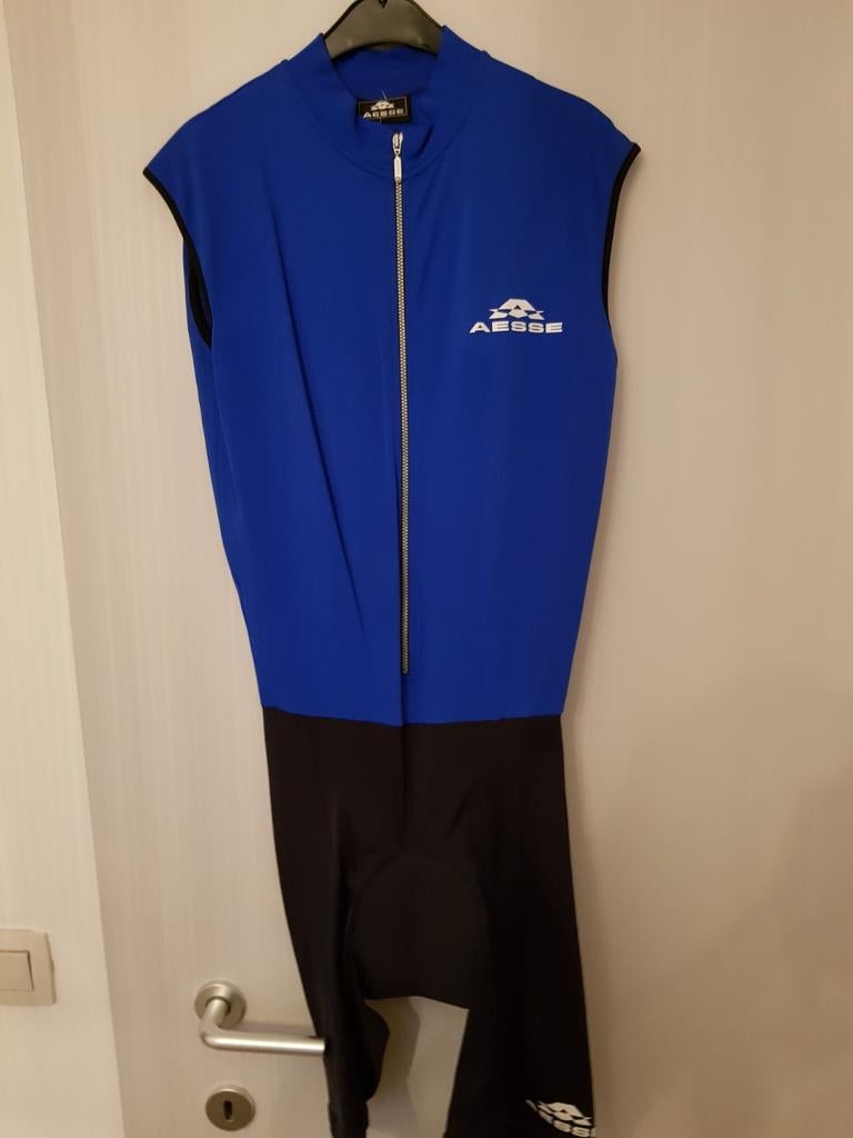Koerskledij, Vélos & Vélomoteurs, Accessoires vélo | Vêtements de cyclisme, Enlèvement