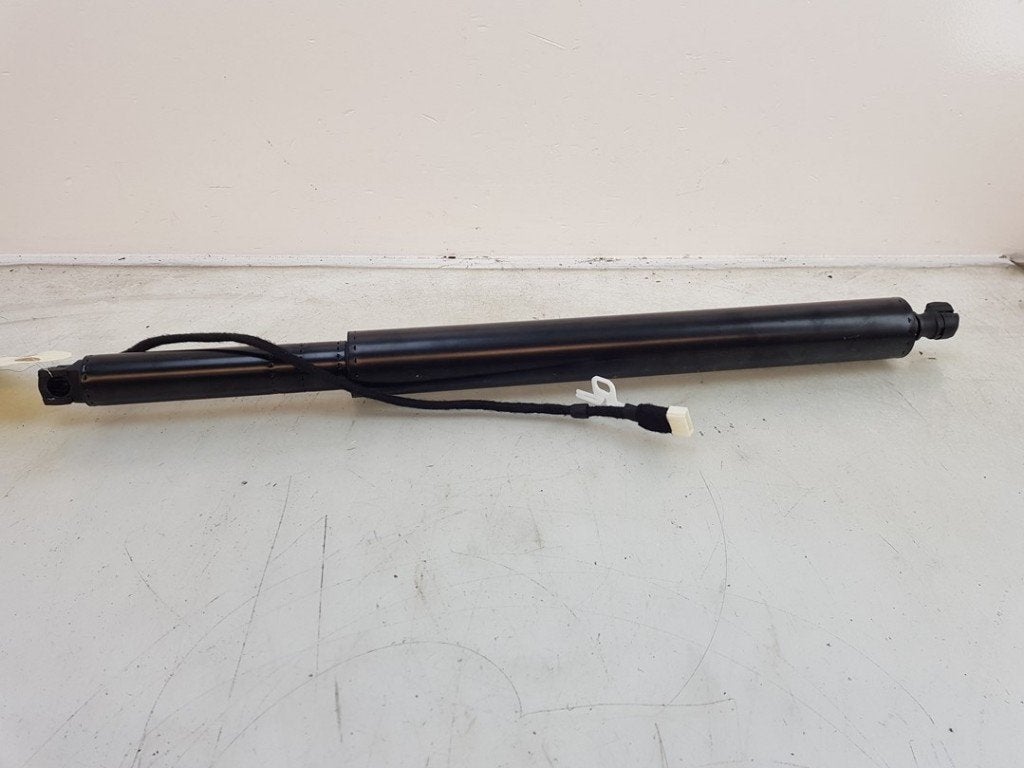 MOTEUR DE HAYON BMW (|7954154|51247954154|51245A635D4|), Haillon arrière, Utilisé, BMW, Petuelring 130
80809  München, DE