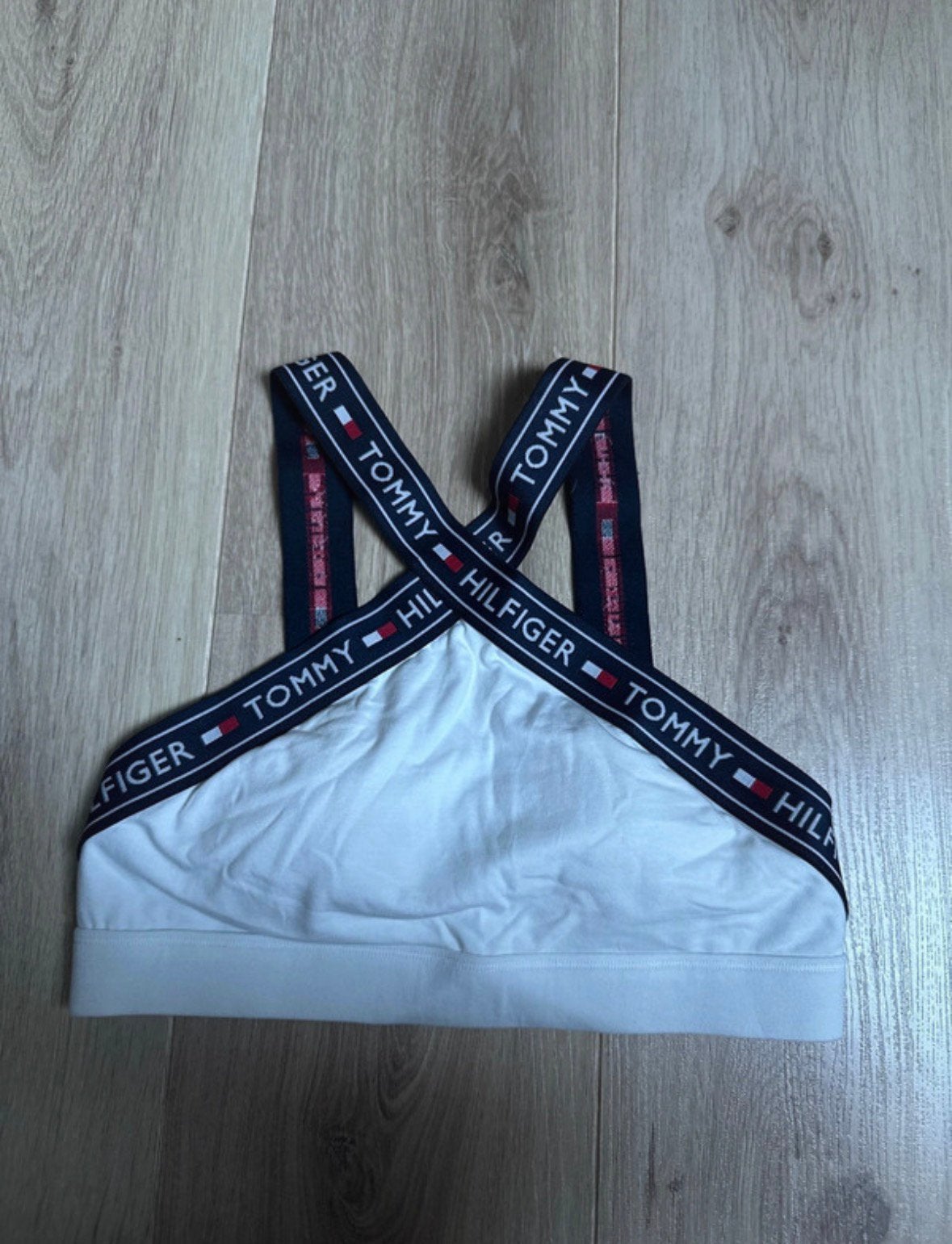 Crop top tommy hilfiger, Kleding | Dames, Topjes, Ophalen, Zo goed als nieuw, Maat 38/40 (M)