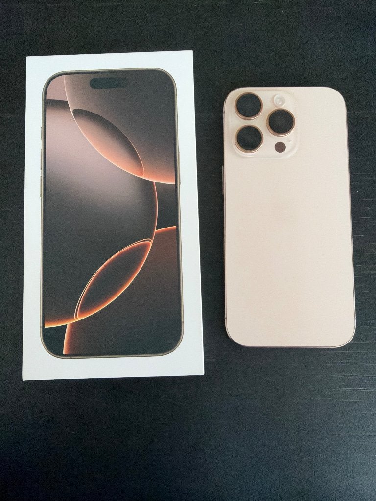 Apple iPhone 16 Pro 256 GB – Desert Titanium, Télécoms, 89 %, Or, Comme neuf, Enlèvement
