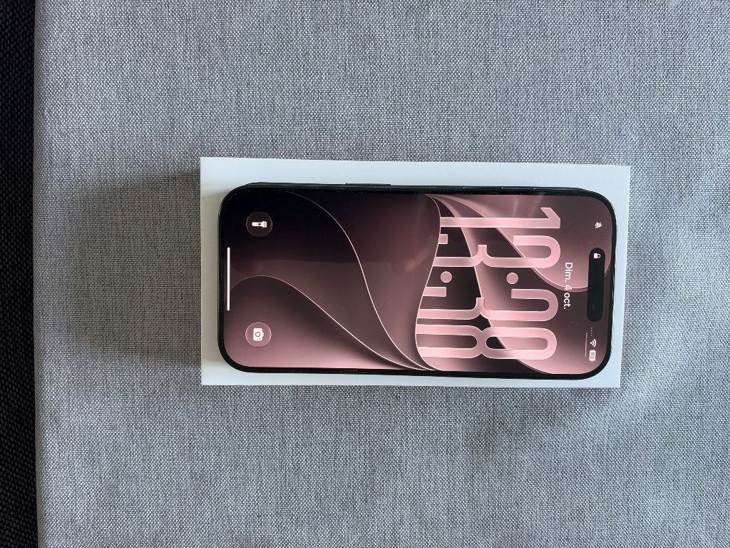iPhone 16 pro, Télécoms, Enlèvement ou Envoi, Comme neuf, 87 %, IPhone 16