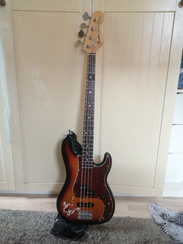 Fender Mex Performer P-Bass (Squier Sunburst geüpgraded), Muziek en Instrumenten, Ophalen, Zo goed als nieuw, Elektrisch