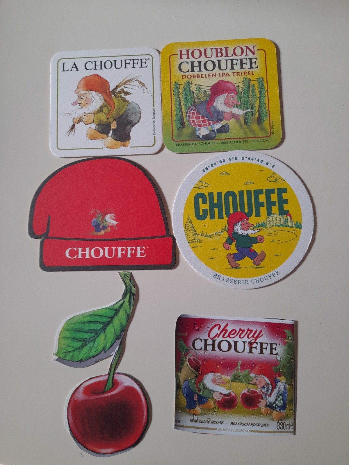 4 bierviltjes chouffe onderste 2 zijn klevers, Verzamelen, Ophalen of Verzenden