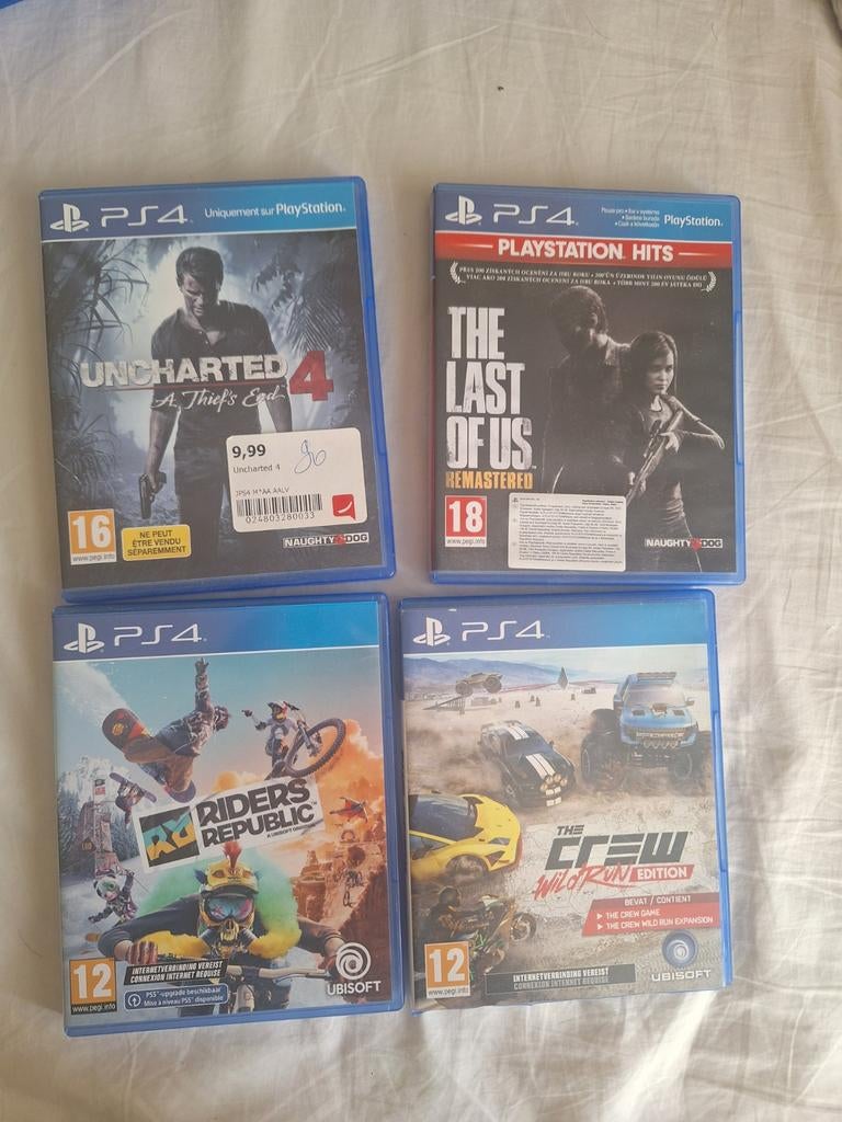 Lot 4 jeux PS4 : Last of Us + Uncharted 4 + Riders Republic, Games en Spelcomputers, Games | Sony PlayStation Vita, Zo goed als nieuw