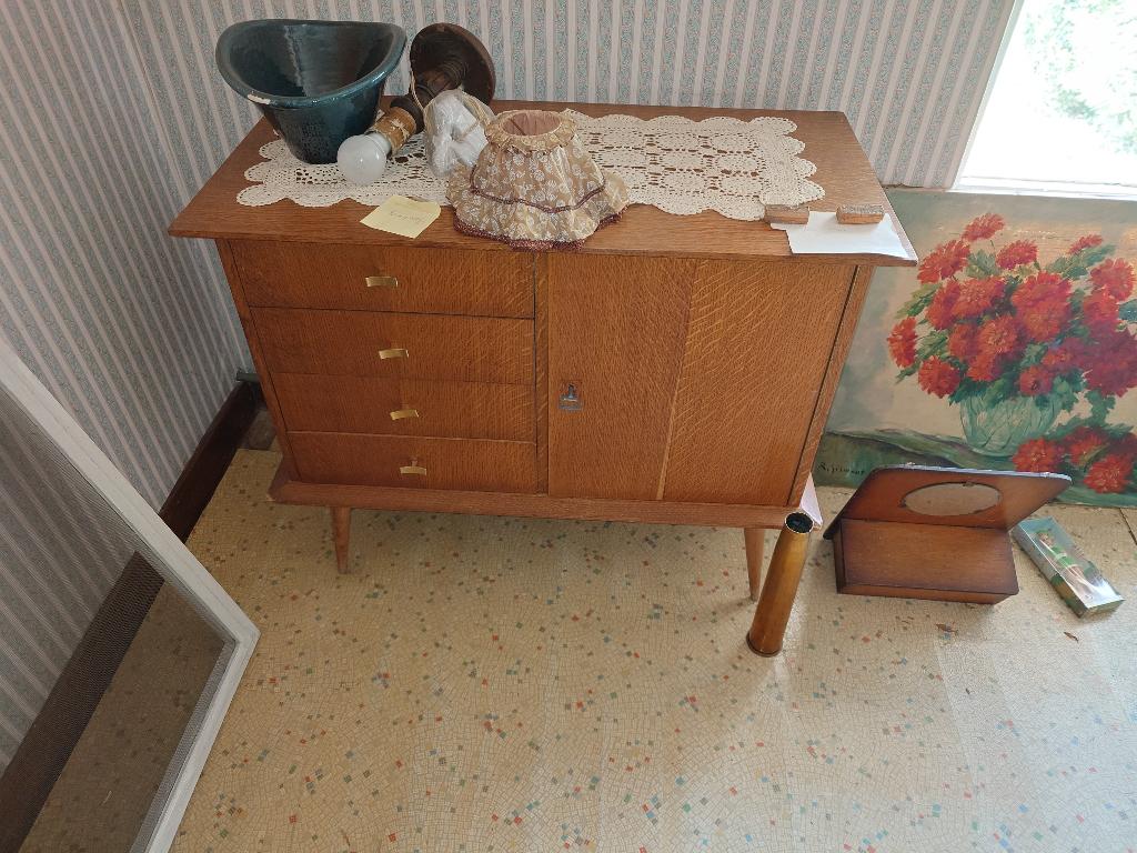 Vintage houten dressoir kastje met lades, Ophalen, Met lade(s)