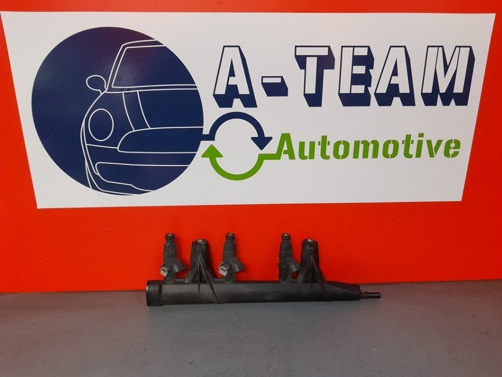 INJECTIEGALERIJ Peugeot 107 (|9676017480|9676020480|), Gebruikt, Peugeot