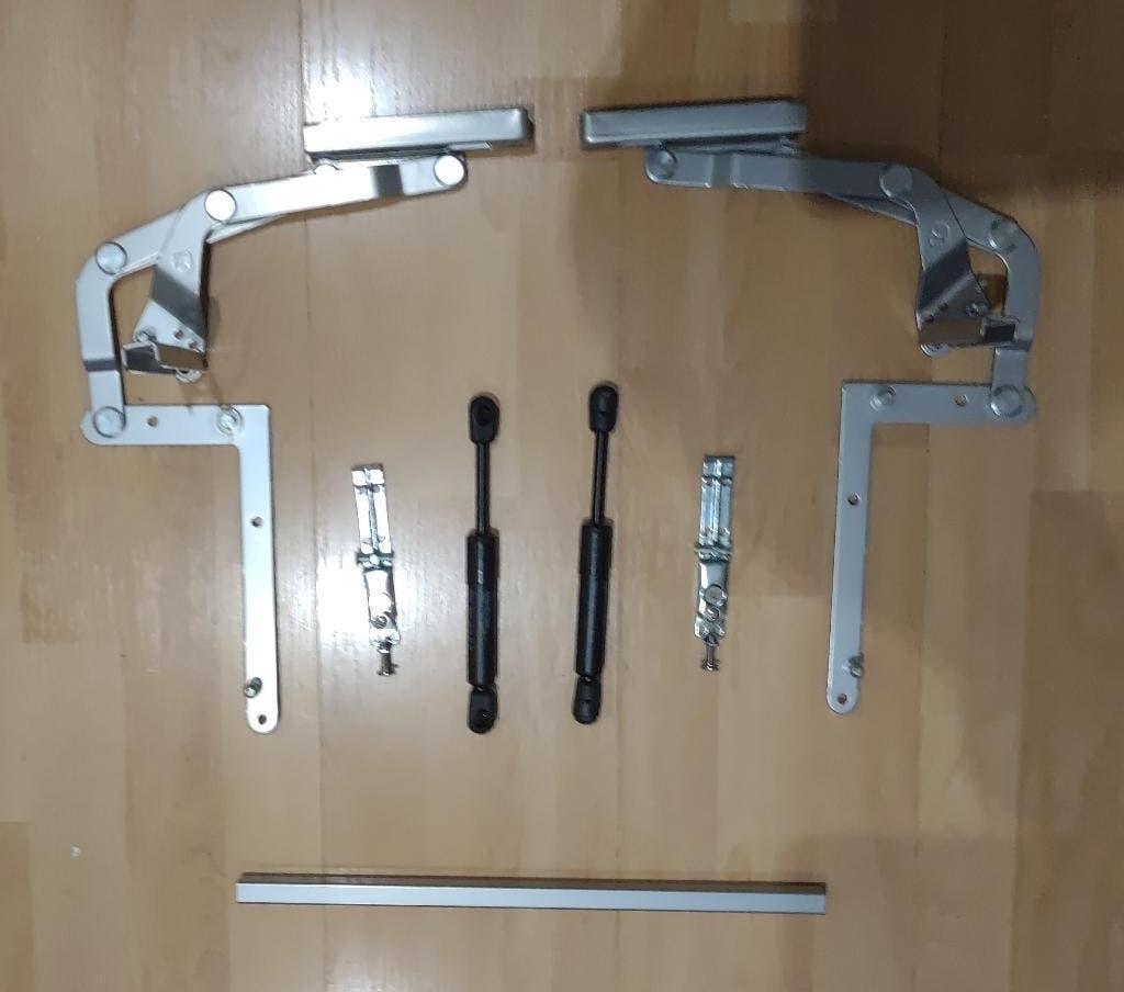 Liftdeurbeslag voor keukenkasten (nieuw), Doe-het-zelf en Bouw, Ophalen, Nieuw