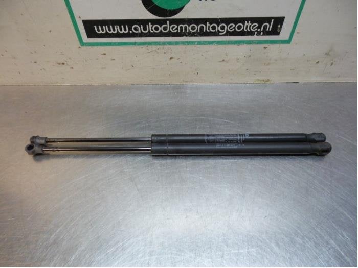 Kit amortisseur gaz hayon d'un Alfa Romeo Mito, -, 3 mois de garantie, Utilisé, Alfa Romeo