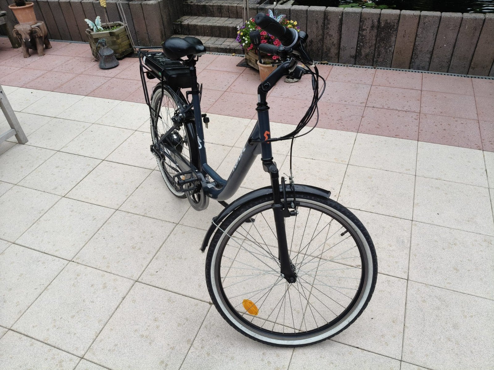 Elektrische 26" fiets met achterwielmotor als nieuw, Vélos & Vélomoteurs, Vélos | Femmes | Vélos maman, Enlèvement
