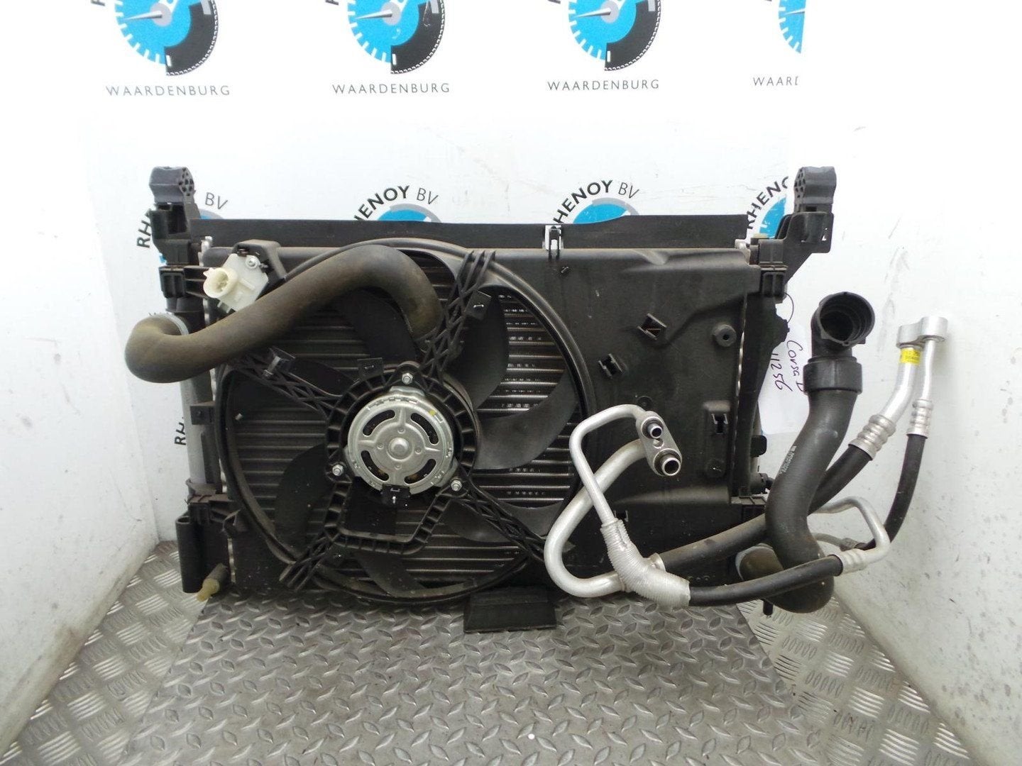 OPEL CORSA KOELERPAKKET 2013, Ophalen of Verzenden, Gebruikt, Stiba lid