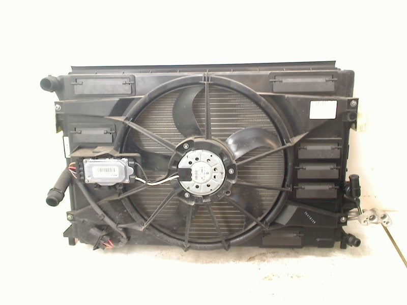 RADIATEUR caddy Volkswagen Golf VI (5K1) (1K0121251CL), Gebruikt, Volkswagen, Volkswagen AG, Kundenbetreuung@volkswagen.de