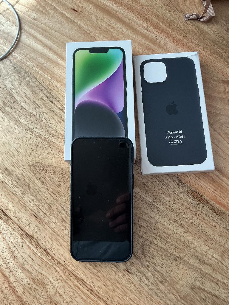 iPhone 14, Zwart, Ophalen of Verzenden, 82 %, Zonder simlock