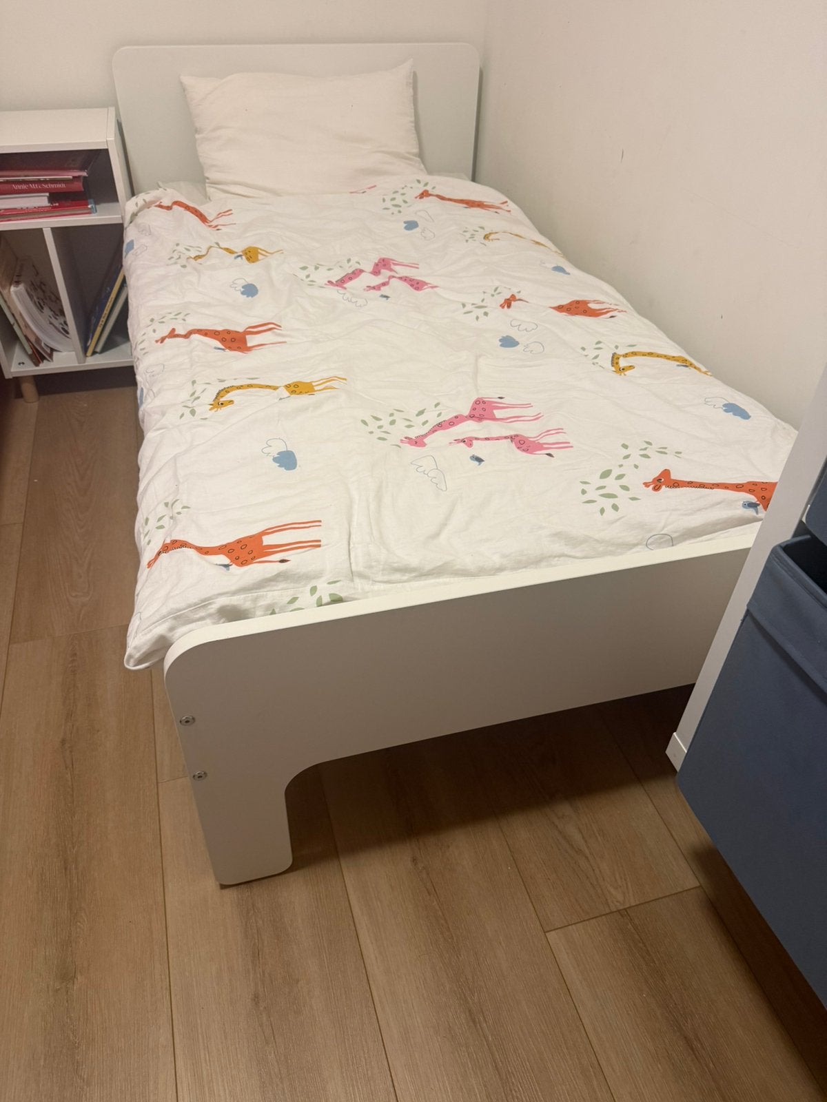 Ikea meegroei bedje, Huis en Inrichting, Ophalen, Zo goed als nieuw