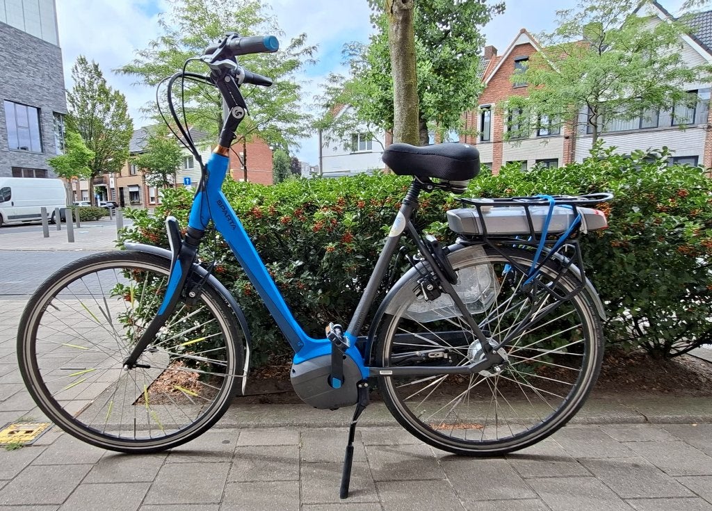 Elektrische damesfiets M8I Ion 85 din, Ophalen