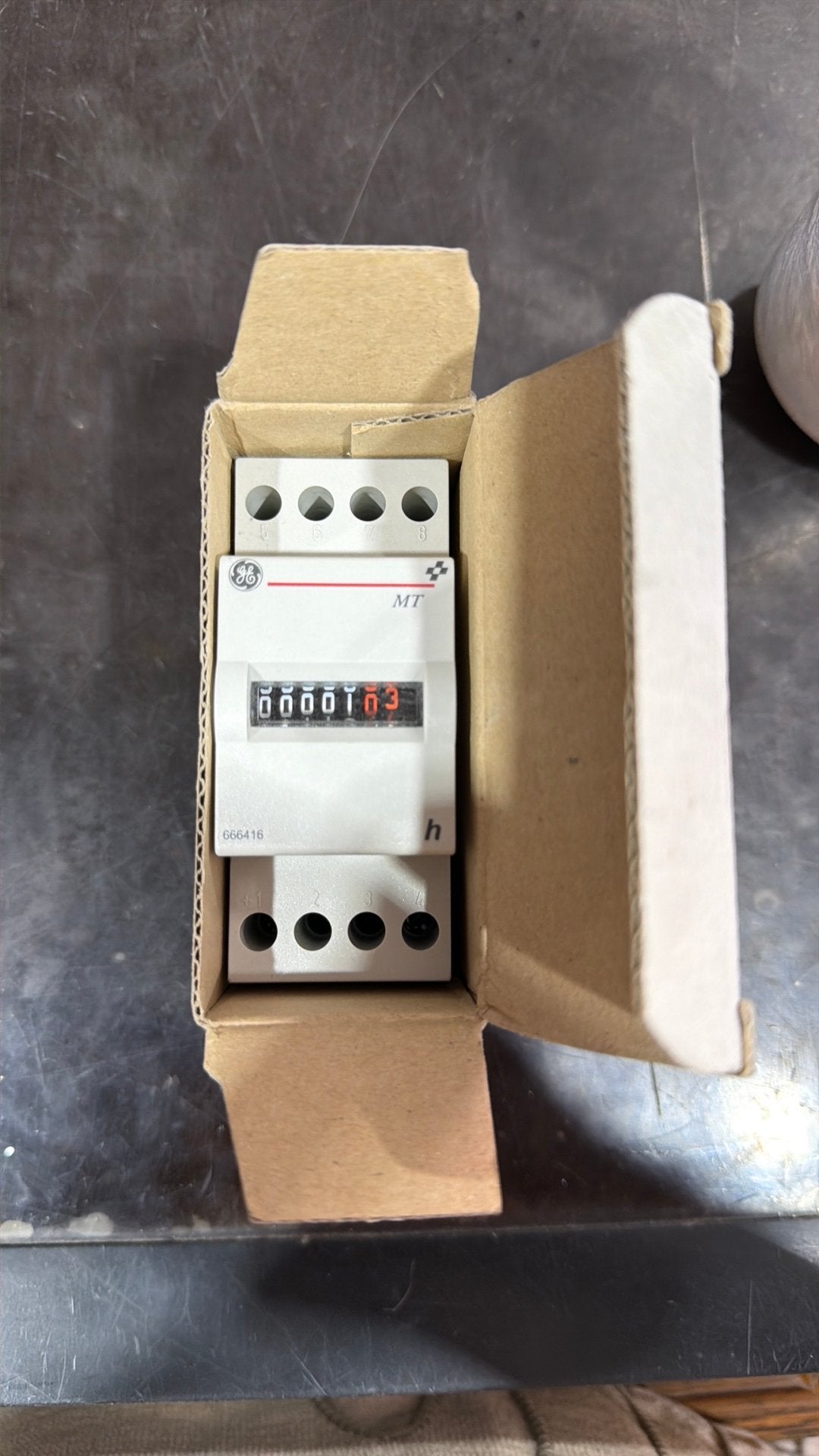 VYNCKIER HOURCOUNTER / urenteller analoog, Ophalen, Zo goed als nieuw