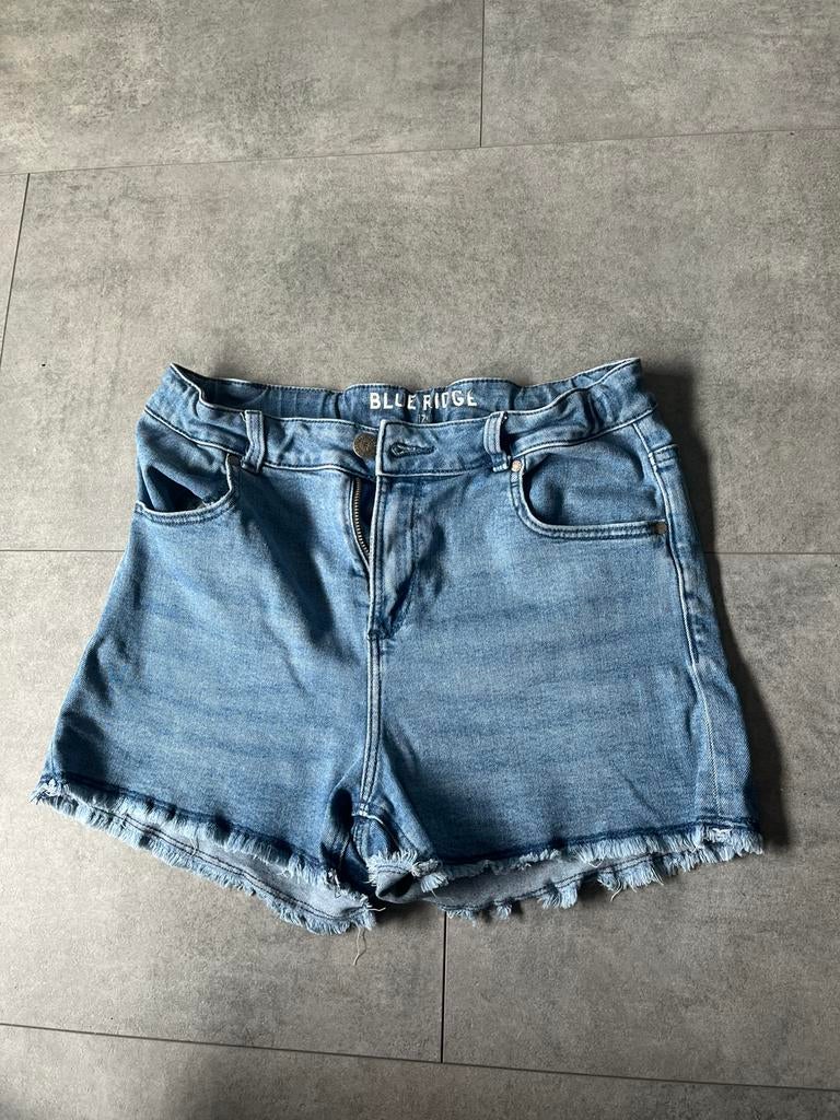Jeansshort maat 170, Enfants & Bébés, Vêtements enfant | Taille 170, Enlèvement ou Envoi, Utilisé, Fille, Pantalon