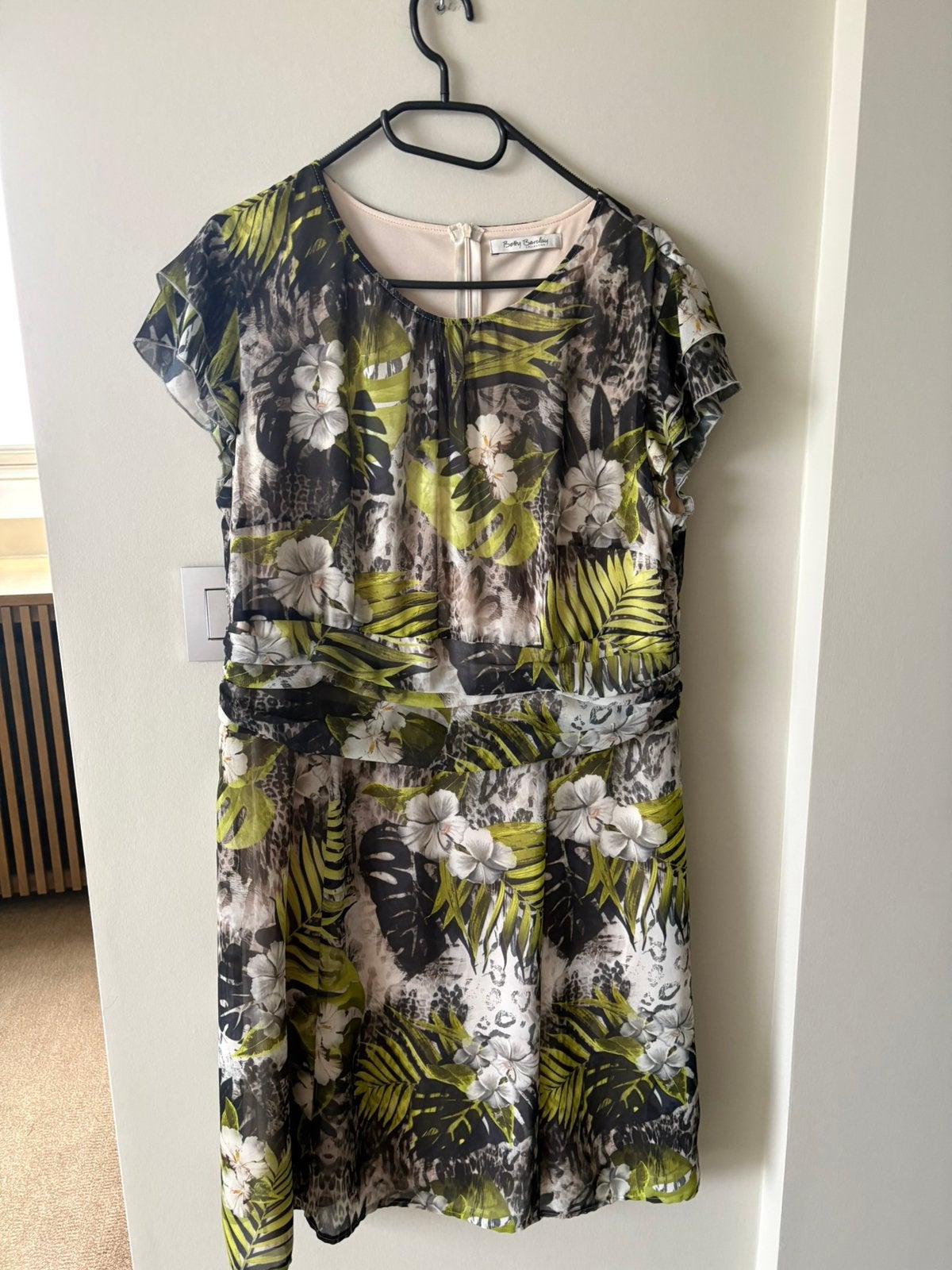 Zomers kleedje, Kleding | Dames, Ophalen, Zo goed als nieuw