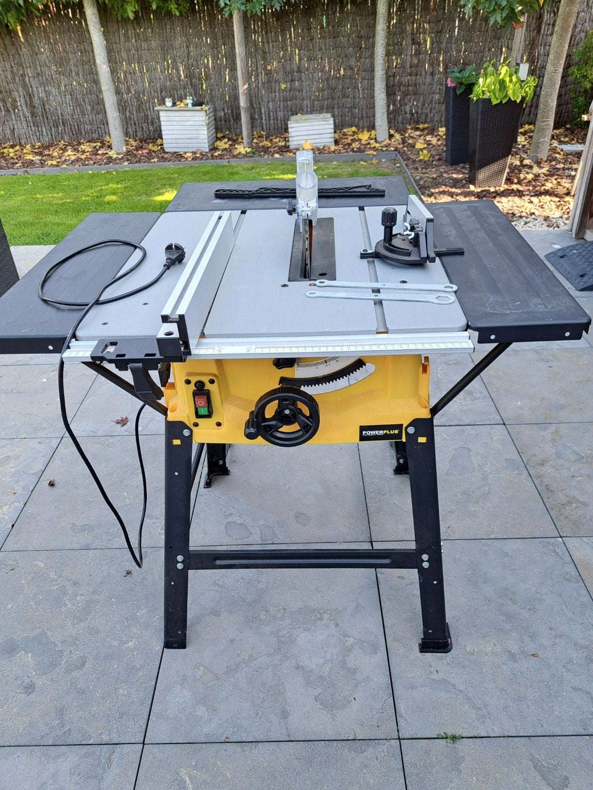 zaagtafel, Bricolage & Construction, 1200 watts ou plus, 70 mm ou plus, Comme neuf, Enlèvement