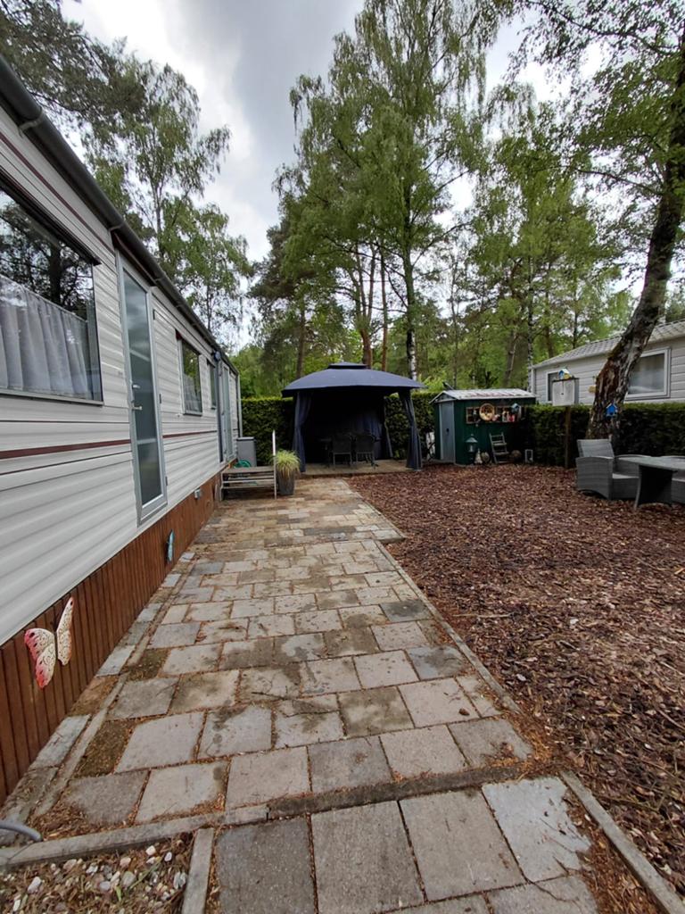 Te huur /te koop, Caravans en Kamperen, Stacaravans