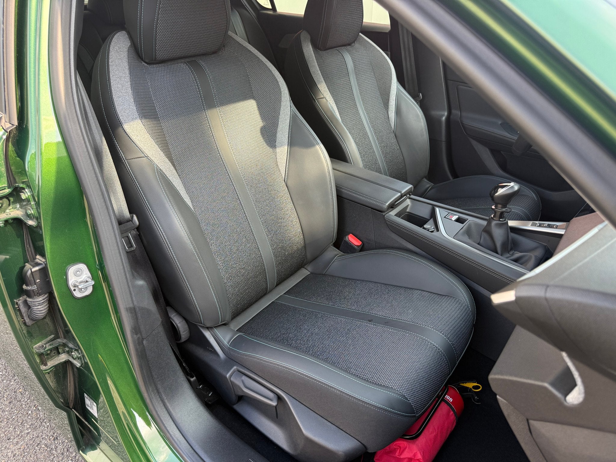 Peugeot 308 12PureTech 130pk ALLURE PACK man6 TOPPER, Autos, Peugeot, Achat, Euro 6, 96 kW, 5 places
